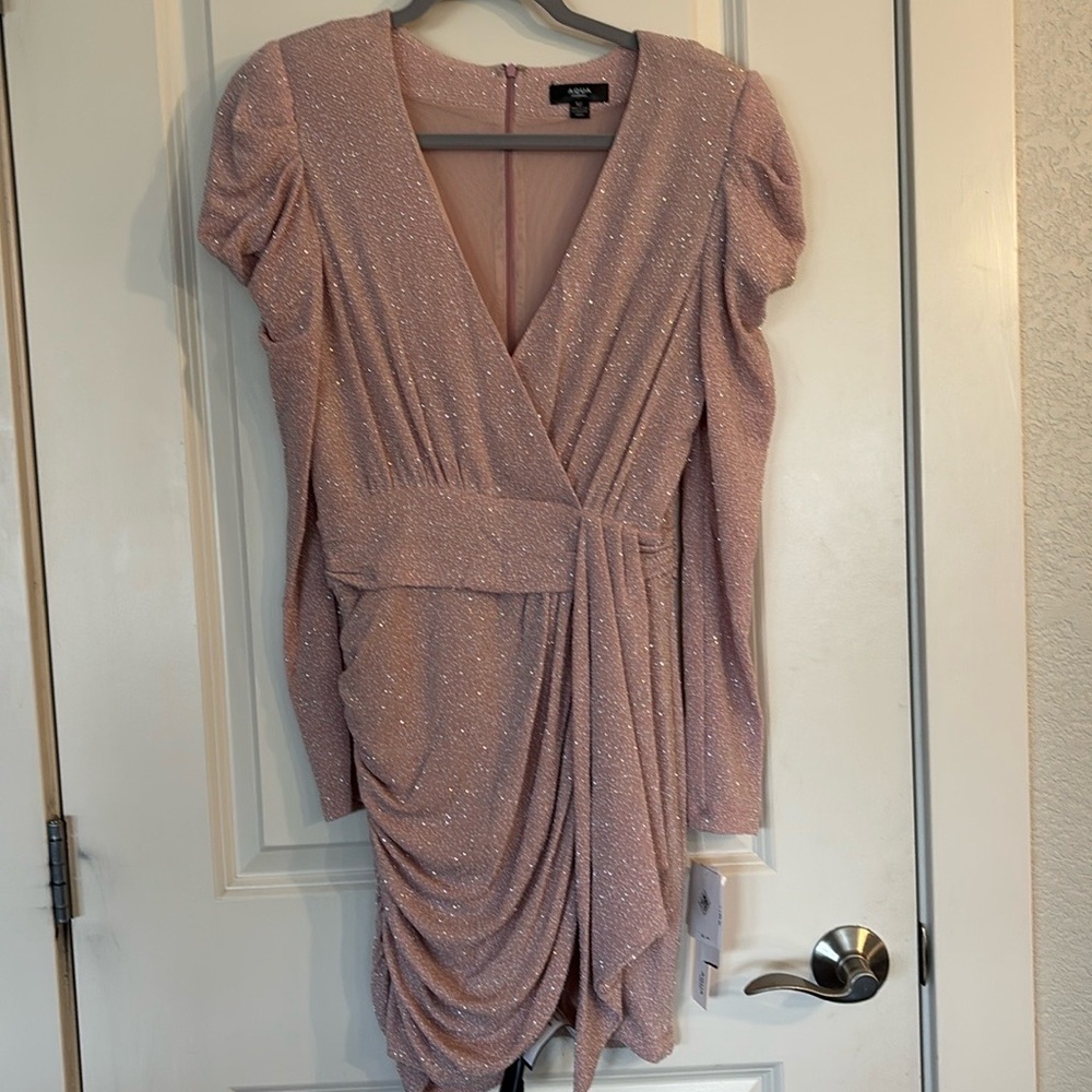 NWT Bloomingdale'ss Aqua Sequin Mini Dress.  Pink. Size 12.  Runs small